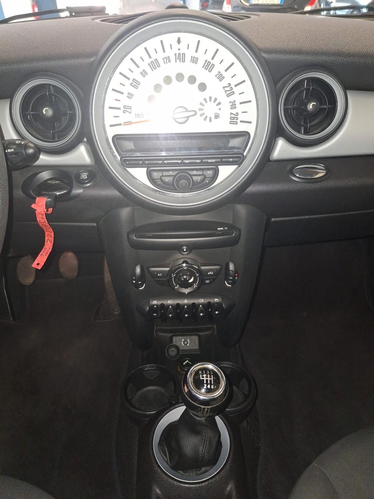 Mini 1.6 16V One (55kW)