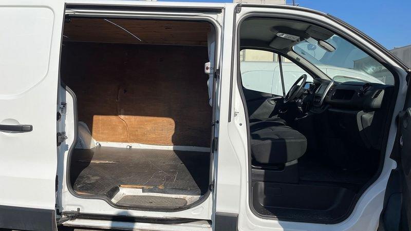 Renault Trafic T29 2.0 dci 145cv L2H1 Energy Ice Plus EDC
