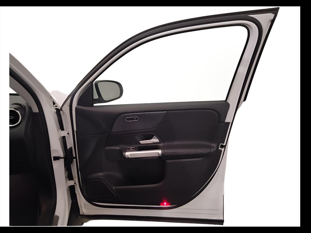 Mercedes-Benz GLB - X247 2023 - GLB 180 d Progressive Advanced auto