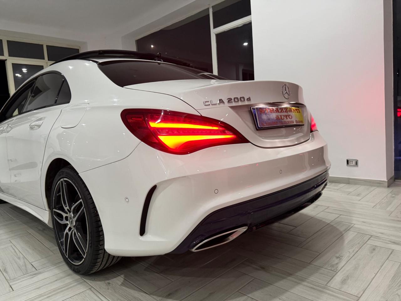Mercedes-benz CLA Auto. PREMIUM AMG+TETTO/AMBIENT2019