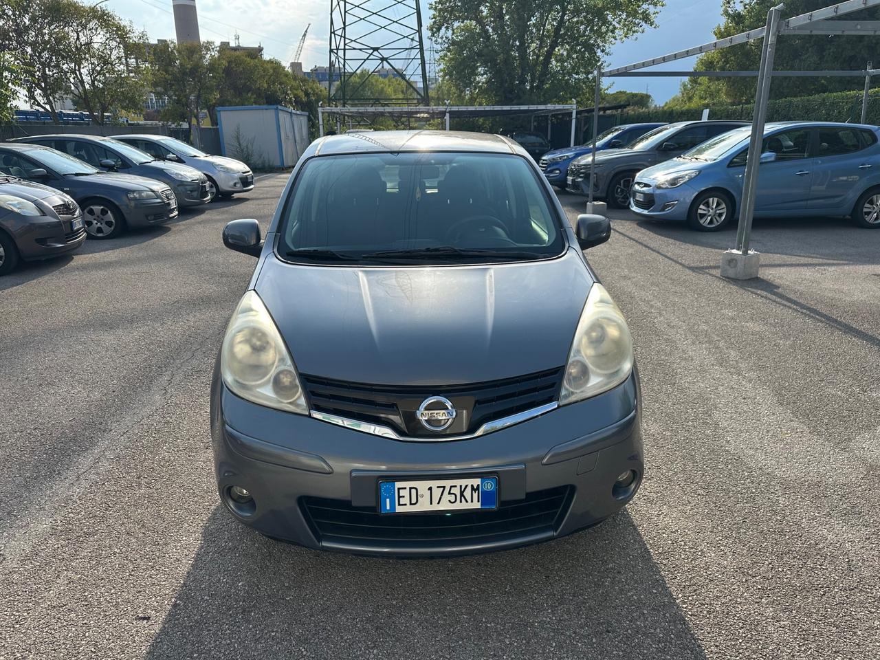 Nissan Note 1.4 bz Acenta 5p. - 2010 - 129.000km Neop