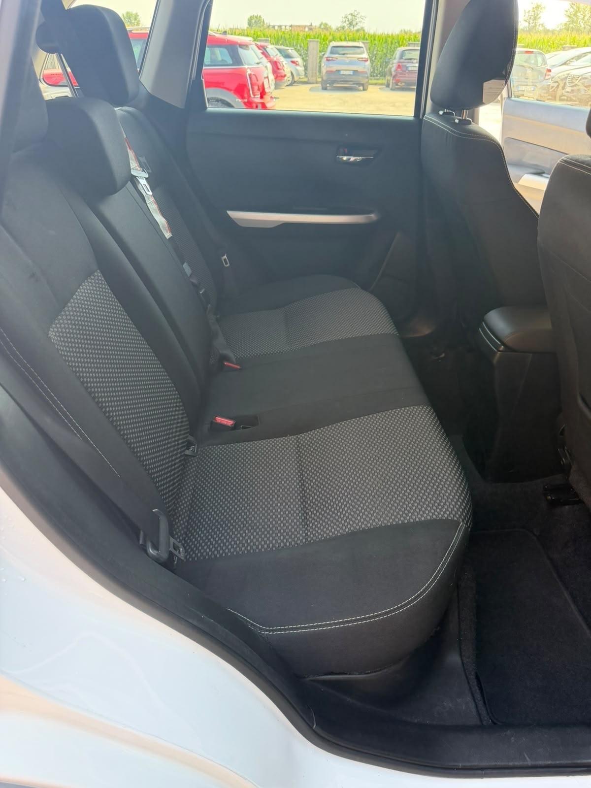 Suzuki Vitara 1.6 VVT V-Top