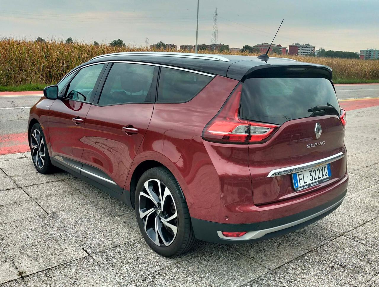 Renault Grand Scenic dCi 8V 110 CV Energy Bose c. automatico