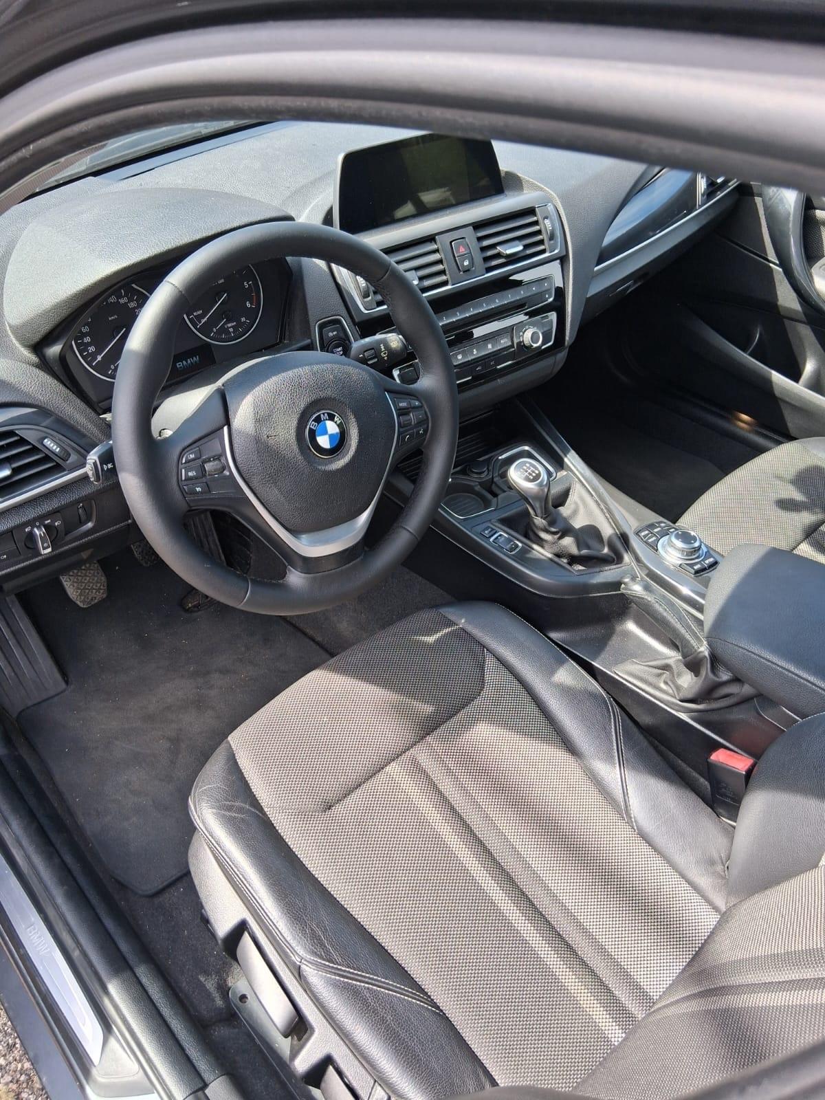 Bmw 116 116d 5p. Urban