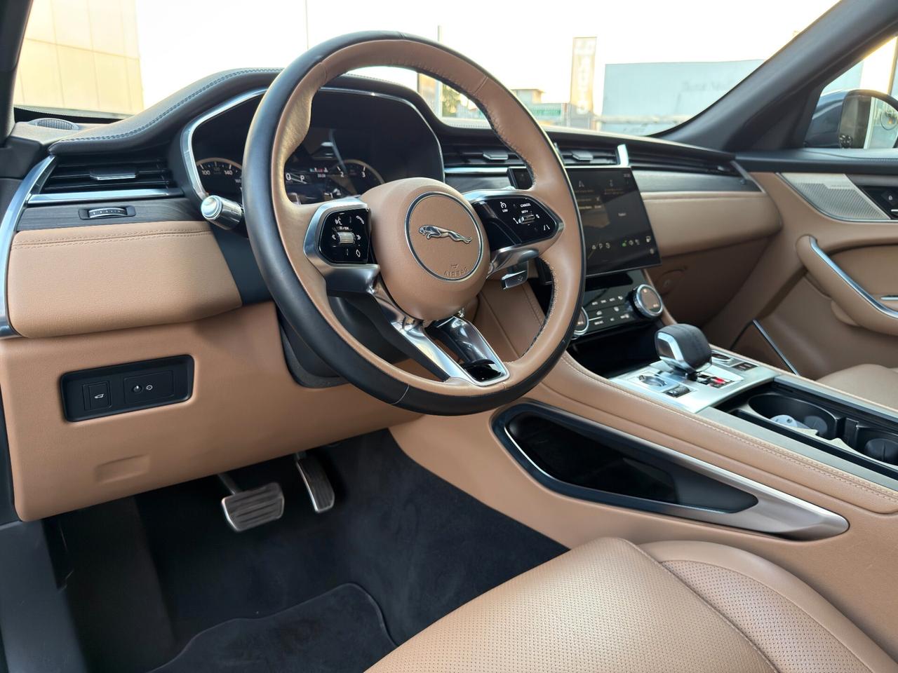 Jaguar F-Pace 2.0 D 204 CV AWD aut. SE