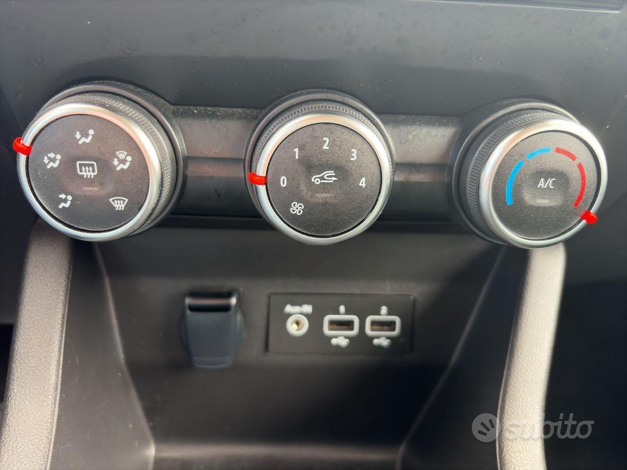 Renault Clio TCe GPL EQUILIBRE-LED/DISPLAY