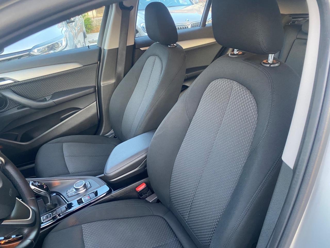 Bmw X2 sDrive18d Business-X
