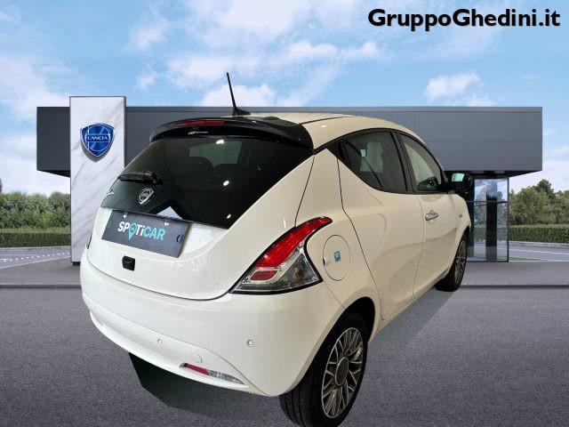 LANCIA Ypsilon 1.0 FireFly 5 porte S&S Hybrid Gold Plus