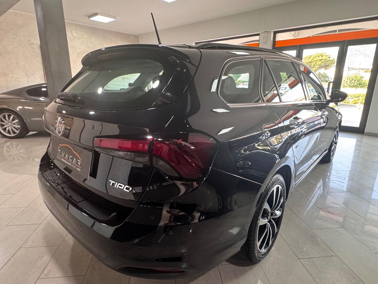 Fiat Tipo Lounge 1.6 Multijet  #6571