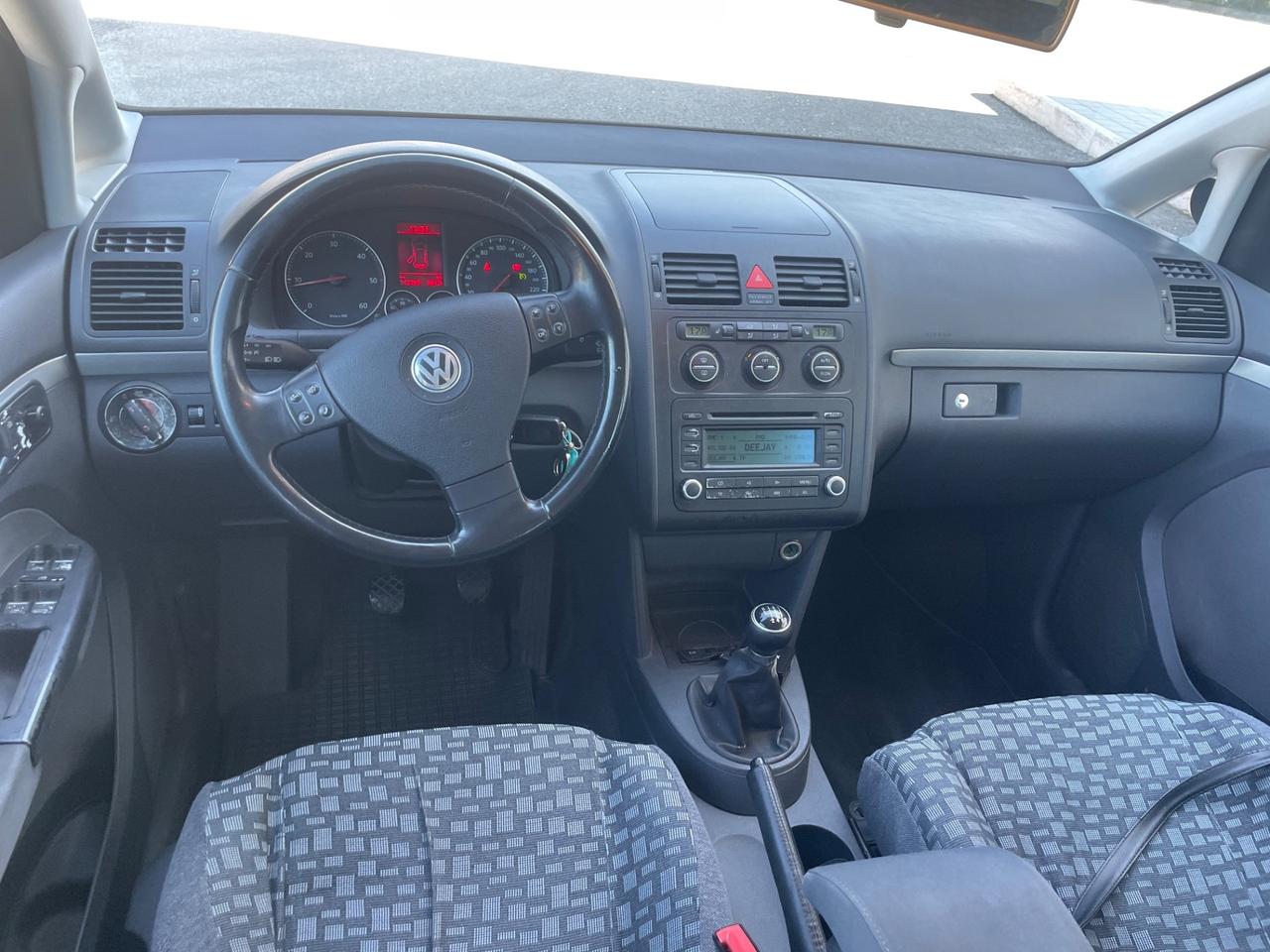 Volkswagen Touran 1.9 TDI Highline