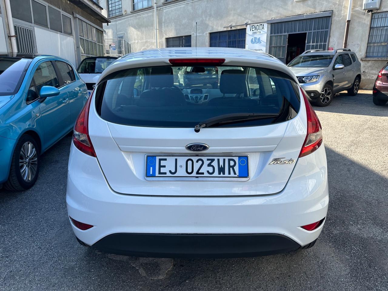 Ford Fiesta 1.2 82CV BENZINA EURO 5 NEOPATENTATI