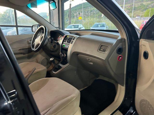 HYUNDAI Tucson 2.0 CRDi VGT Dynamic 4X4