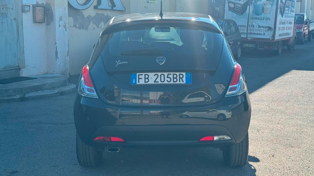 Lancia Ypsilon 1.2 69 CV 5 porte Elle