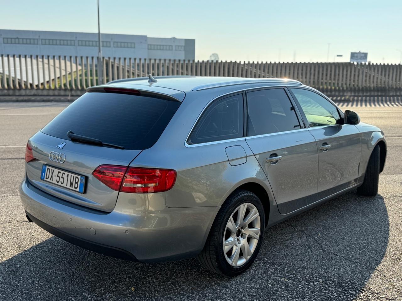 Audi A4 Avant 2.0 TDI 143CV multitronic