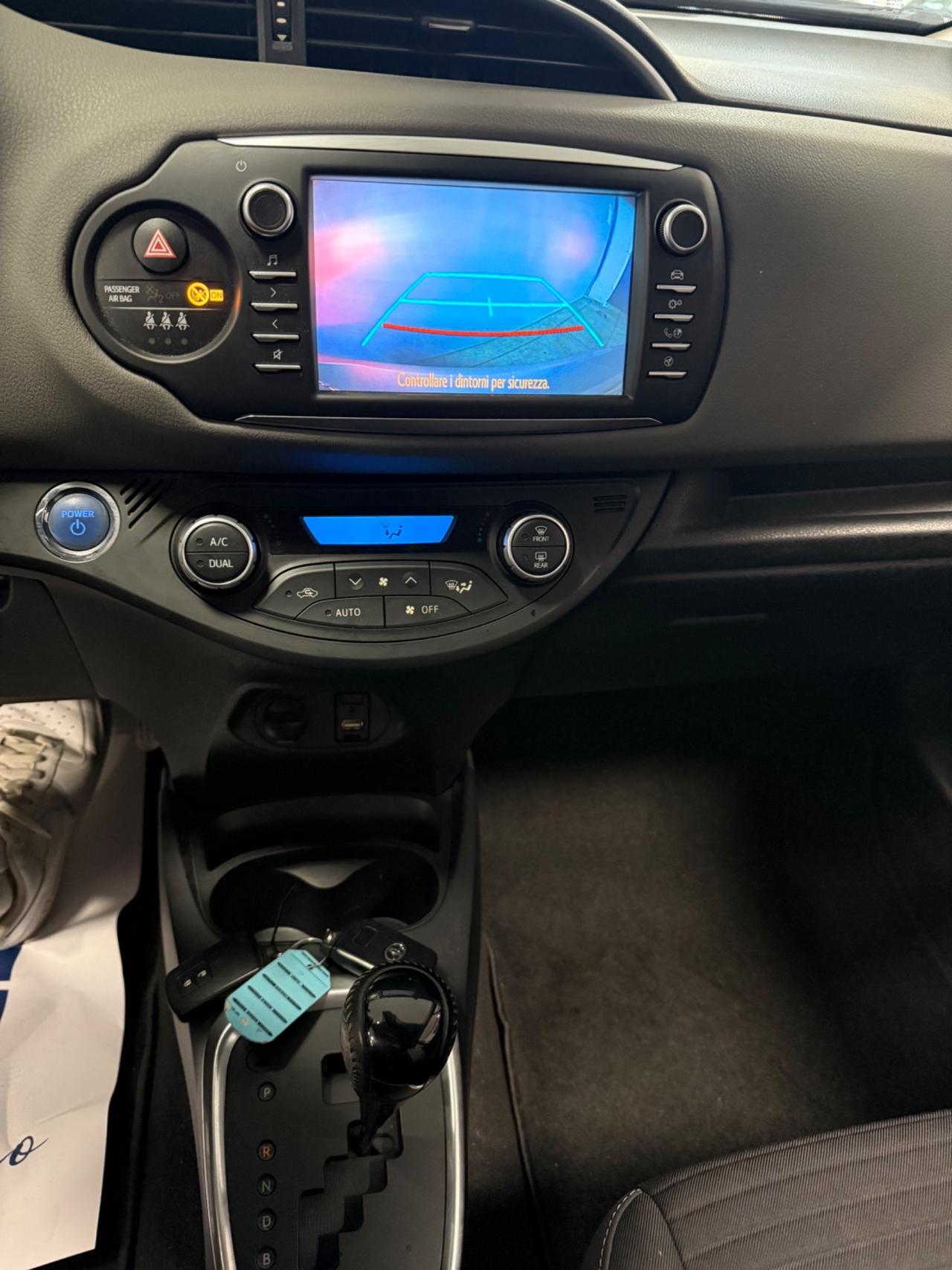 Toyota Yaris 1.5 Hybrid 5P. Active 73CV Ok Neopatentati