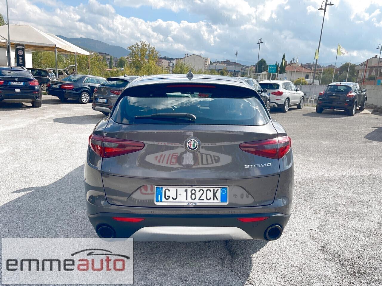 Alfa Romeo Stelvio 2.2 Turbodiesel 160 CV AT8 RWD super AUTOCARO N1 5 POSTI