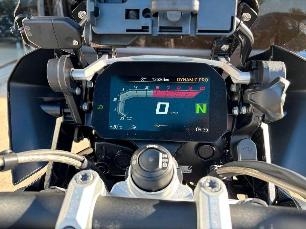 Bmw R 1250 GS Triple Black 2023/KM 13.000 Tua a solo 179 Euro al mese