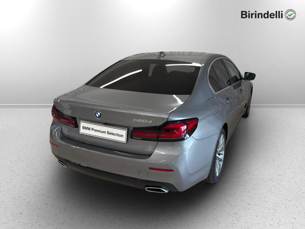 BMW Serie 5(G30/31/F90) - 520d 48V xDrive Business