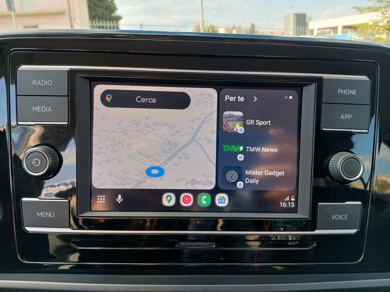 VOLKSWAGEN T-ROC 1.0 TSI 110CV LIFE 2022 BENZINA