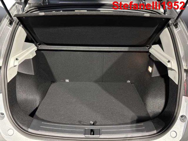 MG ZS MG 1.5L 5MT LUXURY Classic Benzina - Cosmic Silve