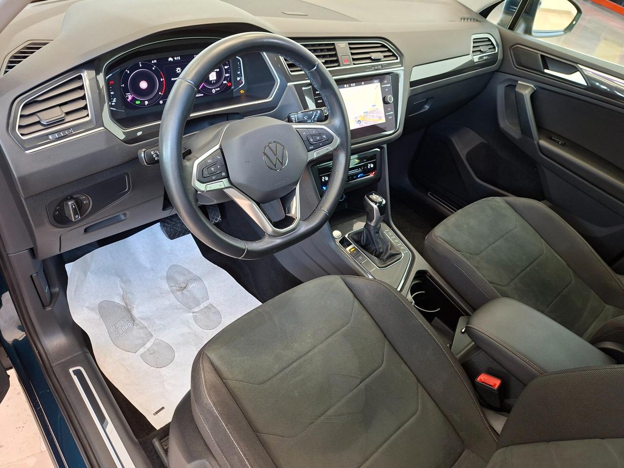 Volkswagen Tiguan 2.0 TDI 150 CV SCR DSG Elegance