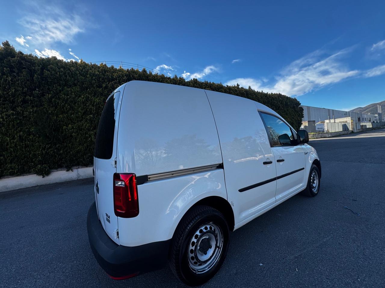 Volkswagen Caddy Pianale Ribassato 2.0 TDI 102 CV DSG Trendline