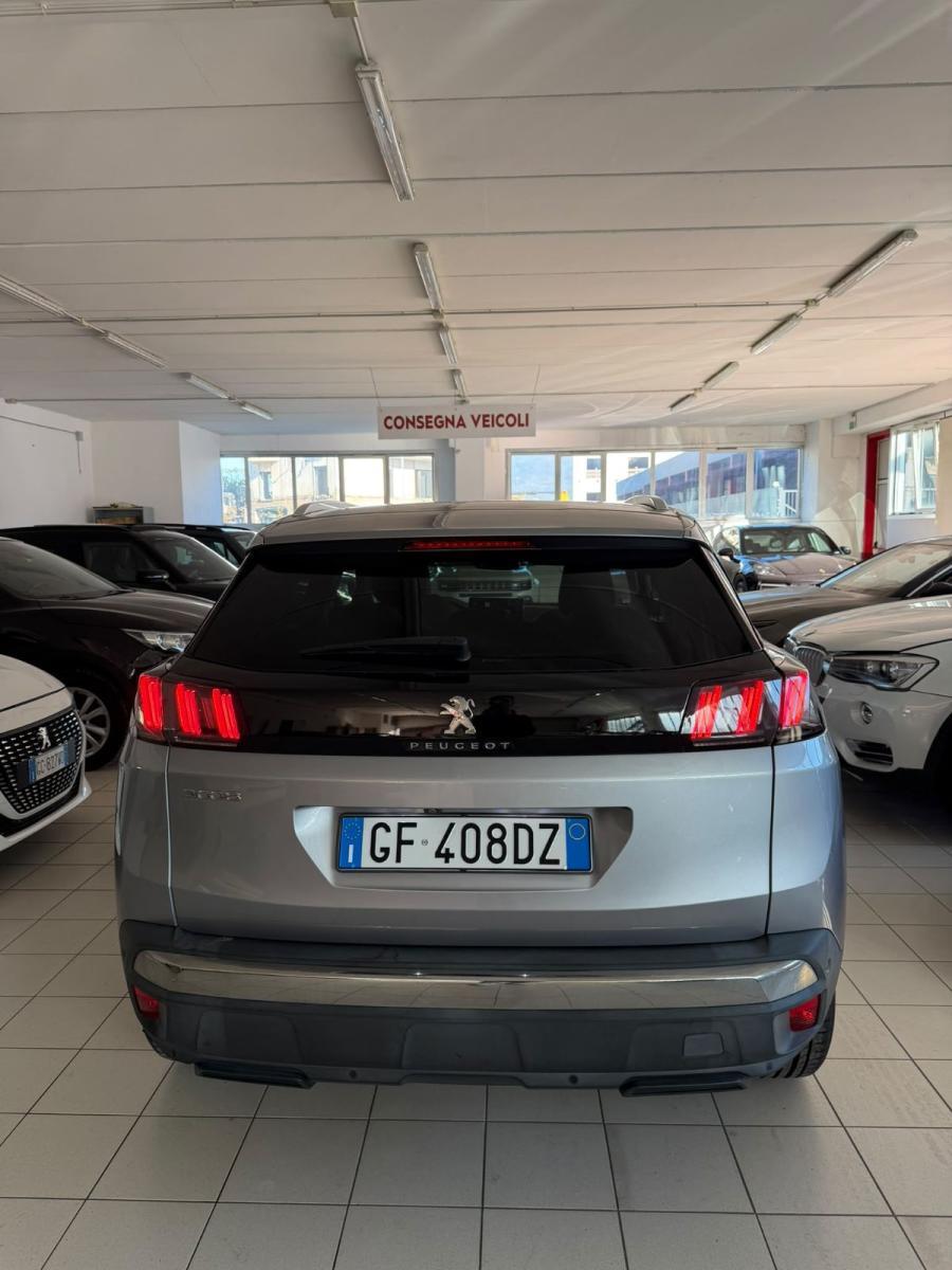 PEUGEOT - 3008 - BlueHDi 130 EAT8 S&S Allure