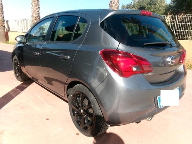 Opel Corsa 1.2 5 porte b-Color