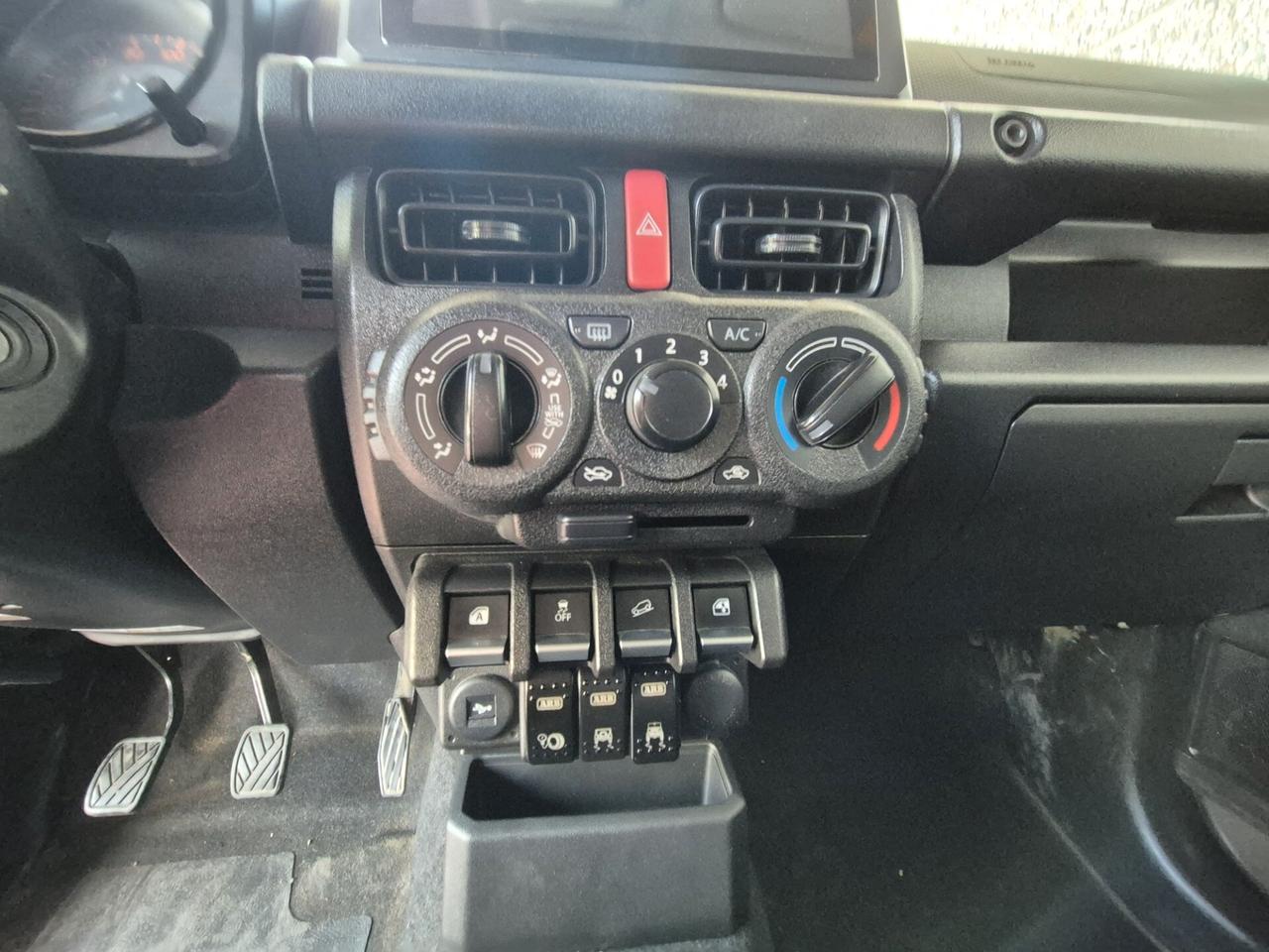 Suzuki Jimny 1.5 5MT Top Zmode omologato