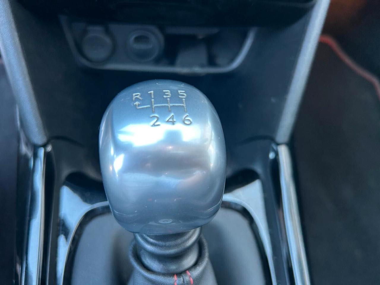 Peugeot 2008 GT LINE PureTech Turbo 130 6mt SPOTICAR