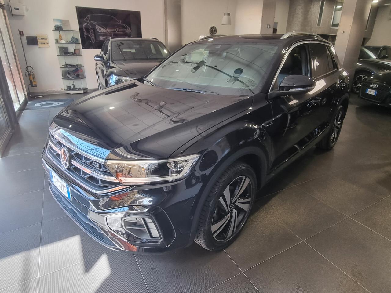 Volkswagen T-Roc 2.0 TDI SCR R-Line GARANZIA UFFICIALE VW FINO AL 2028 o 80000 KM