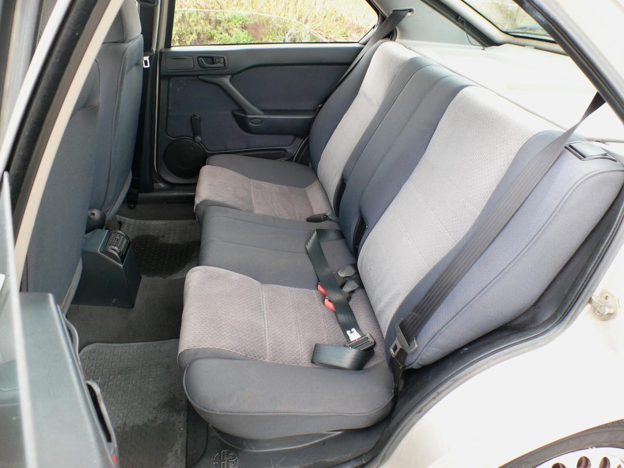 Alfa Romeo 146 1.6i 16V Twin Spark cat L