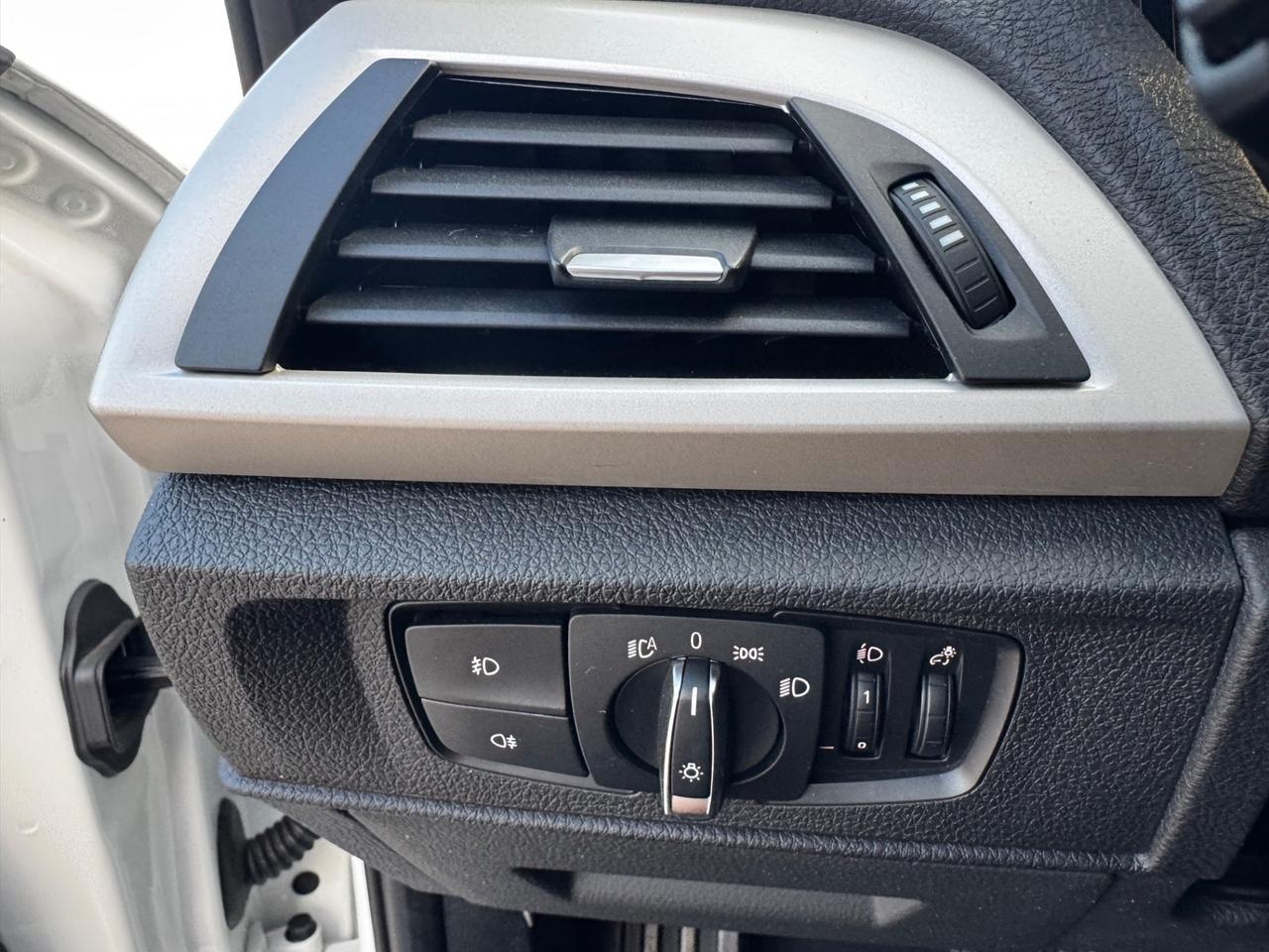 Bmw 118 118d 5p. Advantage