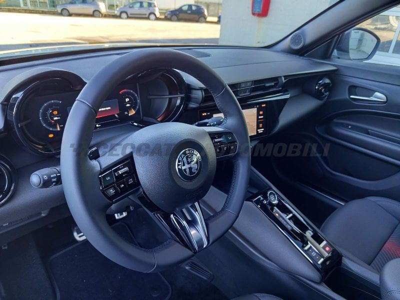 Alfa Romeo Junior Junior 1.2 ibrida Speciale 145cv edct6