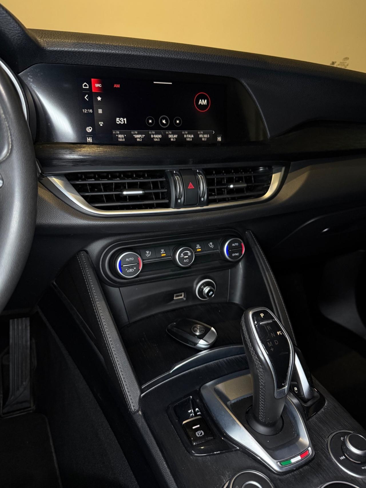 Alfa Romeo Stelvio 2.2 Turbodiesel 190 CV AT8 Q4 Business