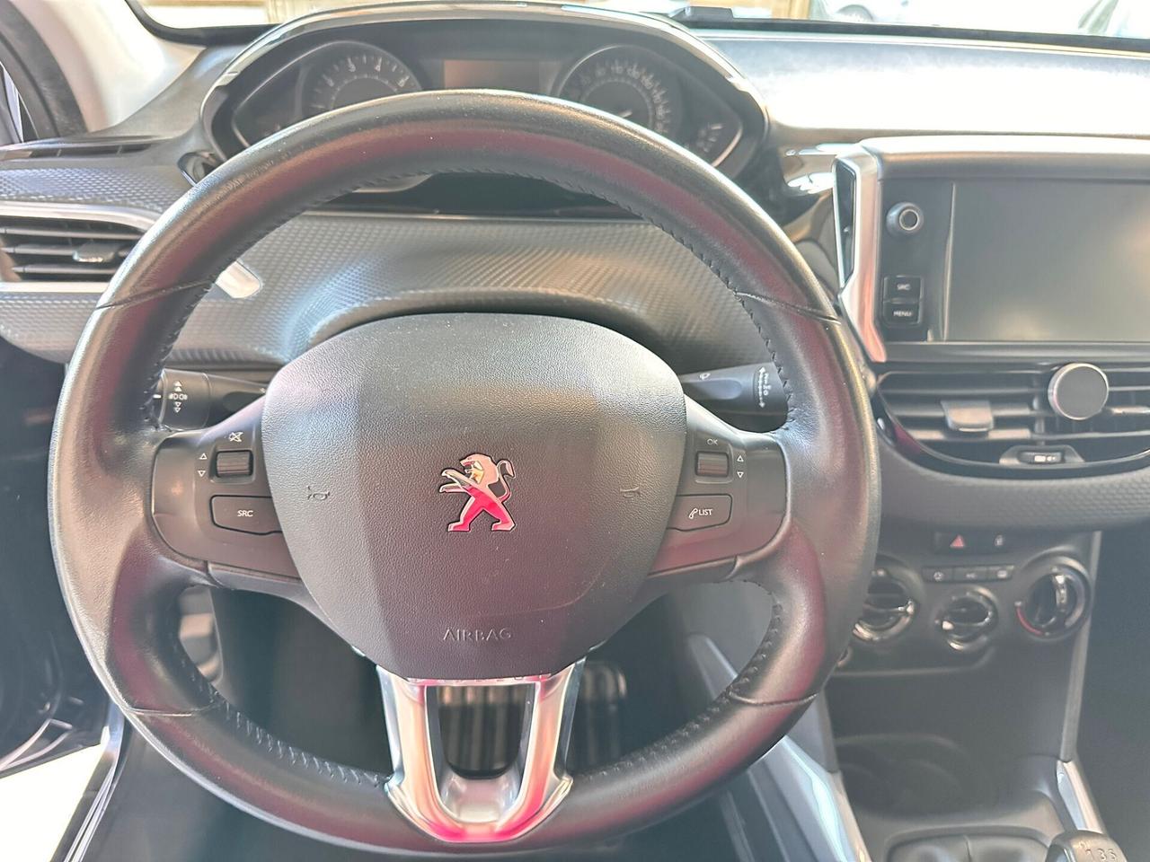 Peugeot 2008 PureTech 82 Allure