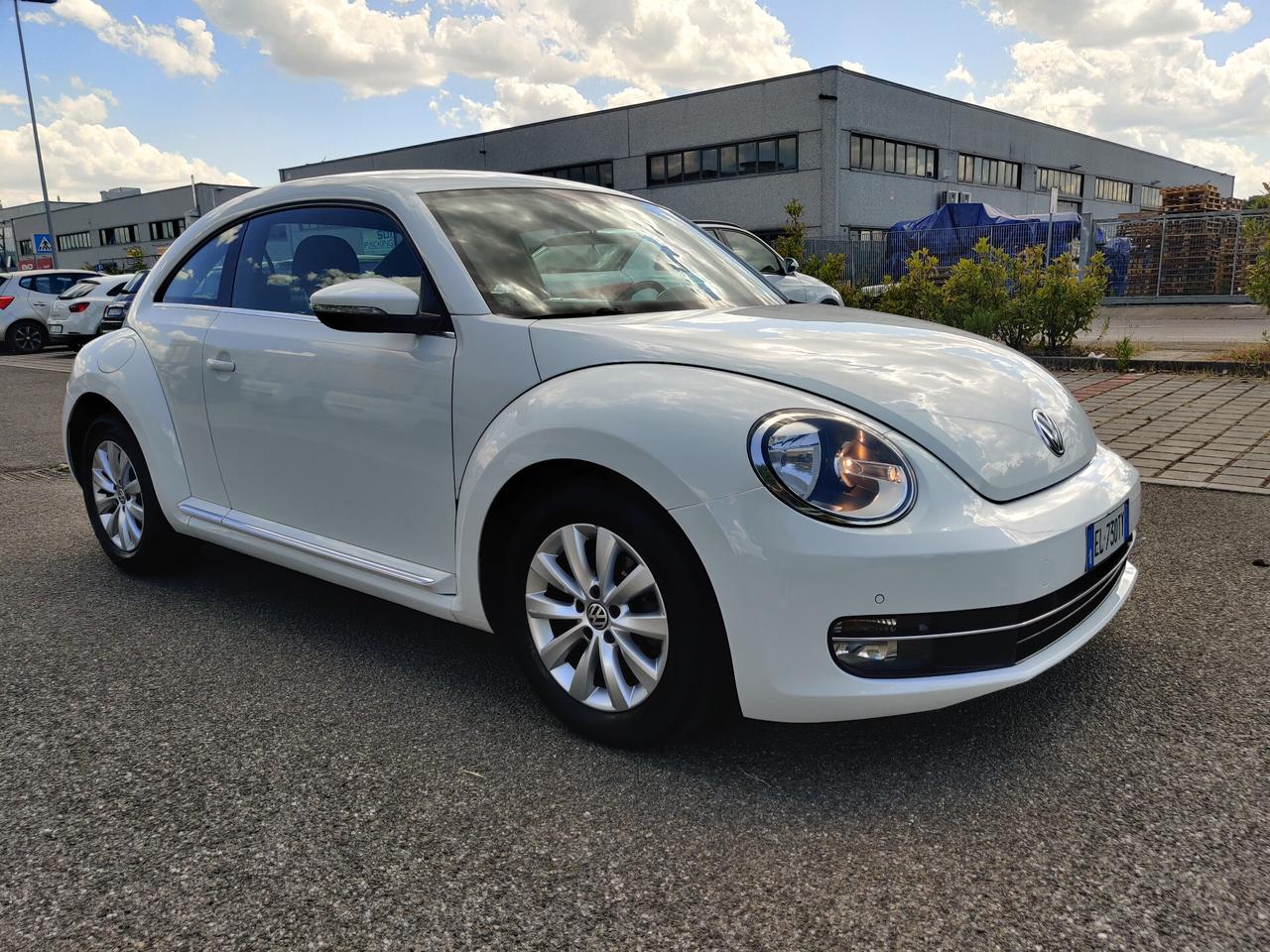 Volkswagen Maggiolino 1.6 TDI Design