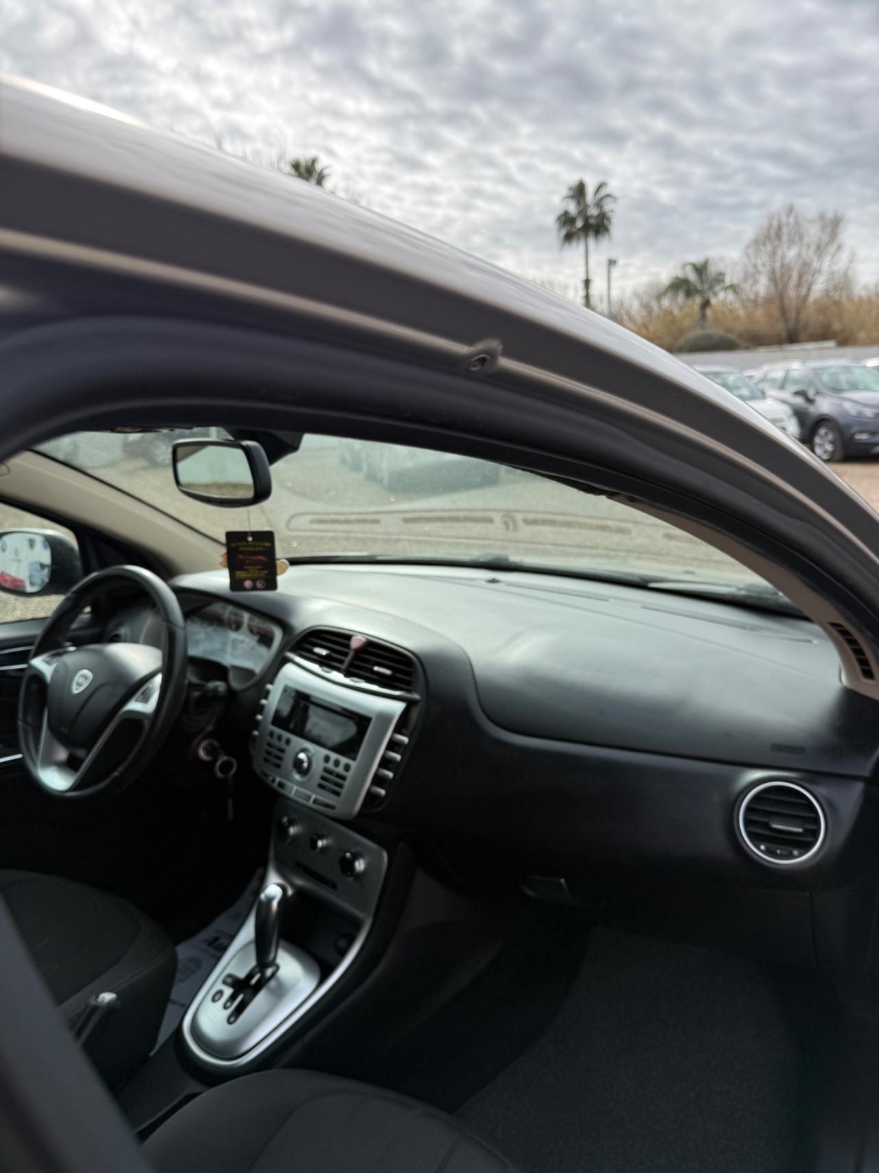 Lancia Delta 1.6 MJT DPF Selectronic Gold