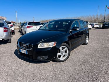 Volvo V50 D2 POLAR