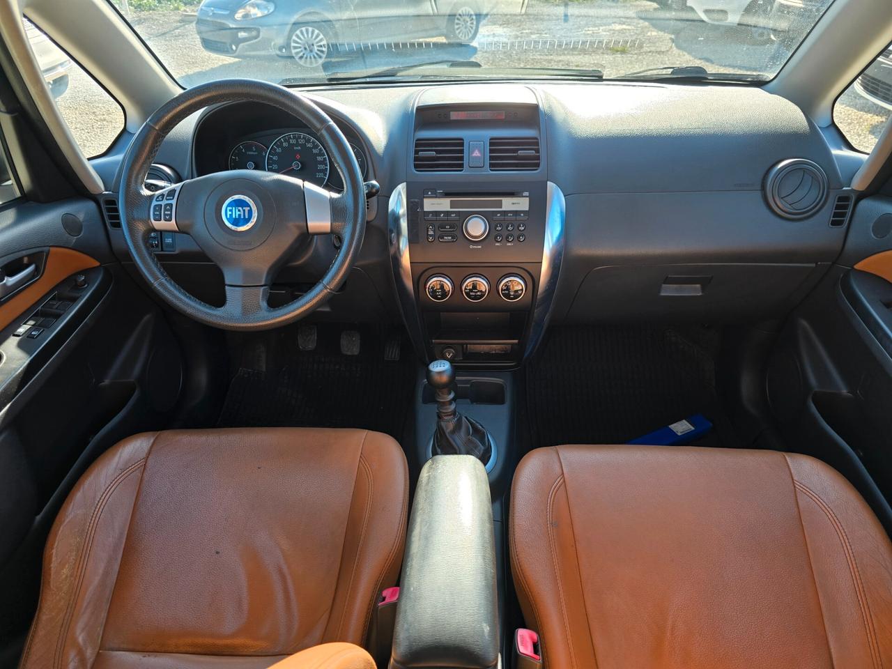 Fiat 16 Fiat Sedici 1.9 MJT 4x4 Emotion