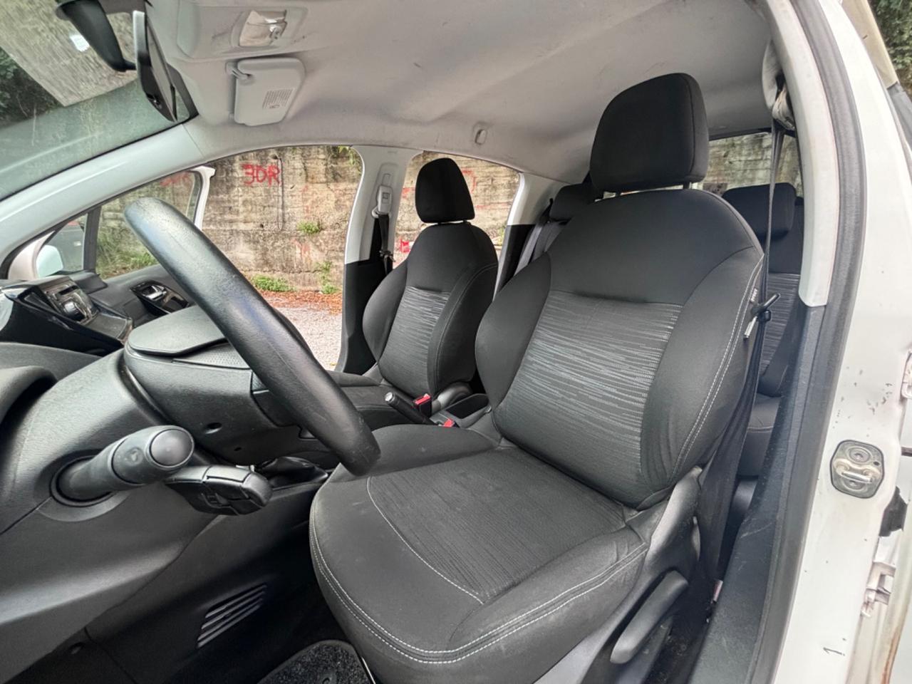 Peugeot 208 1.2 VTi 82 CV 5 porte Access
