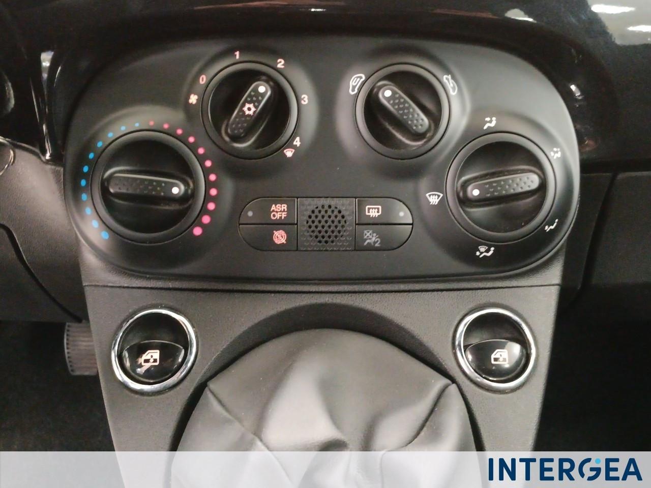 FIAT 500C 1.0 hybrid Dolcevita 70cv