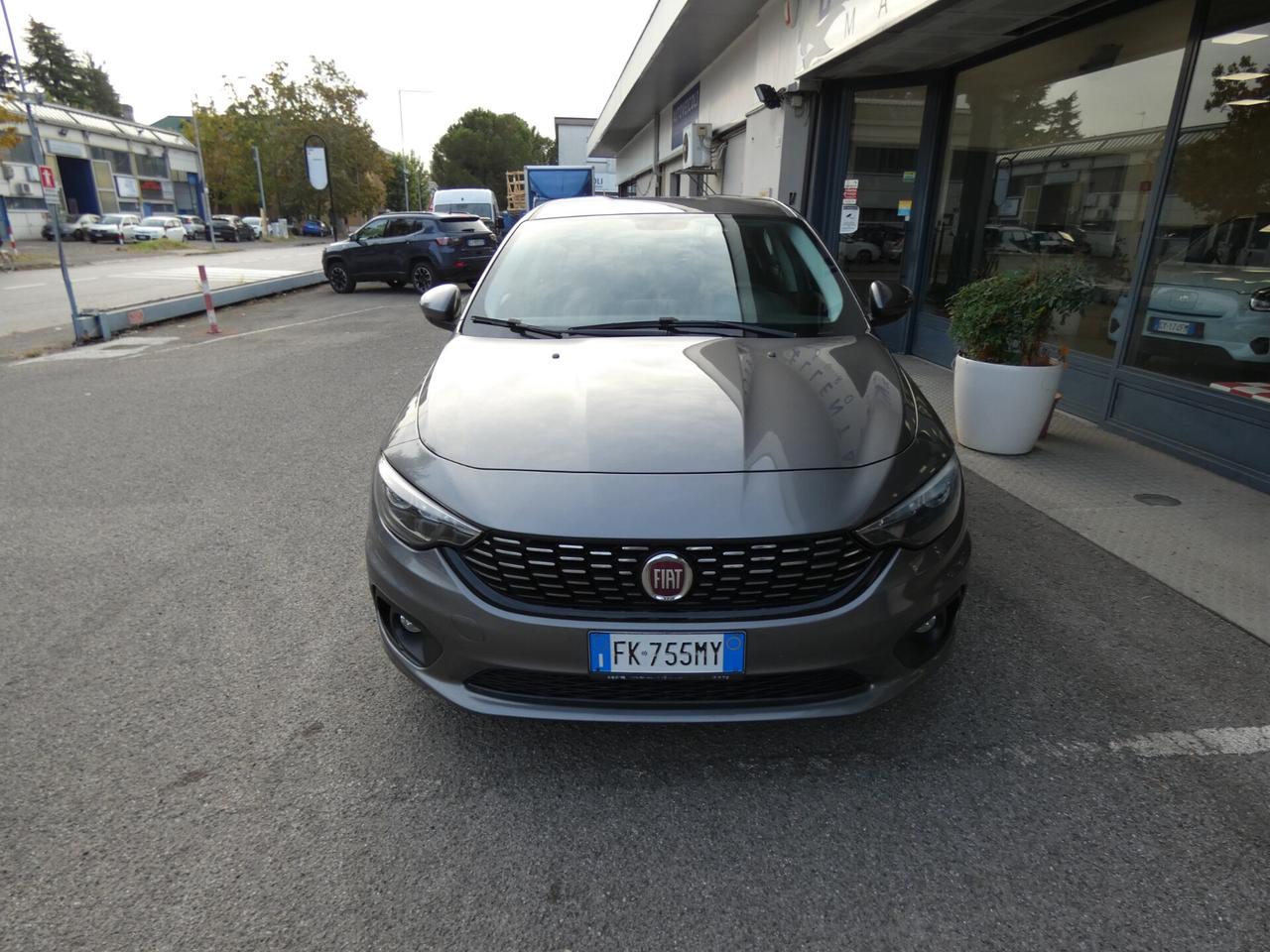 FIAT Tipo (2015-->) Tipo 1.4 T-Jet 120CV 5 port...