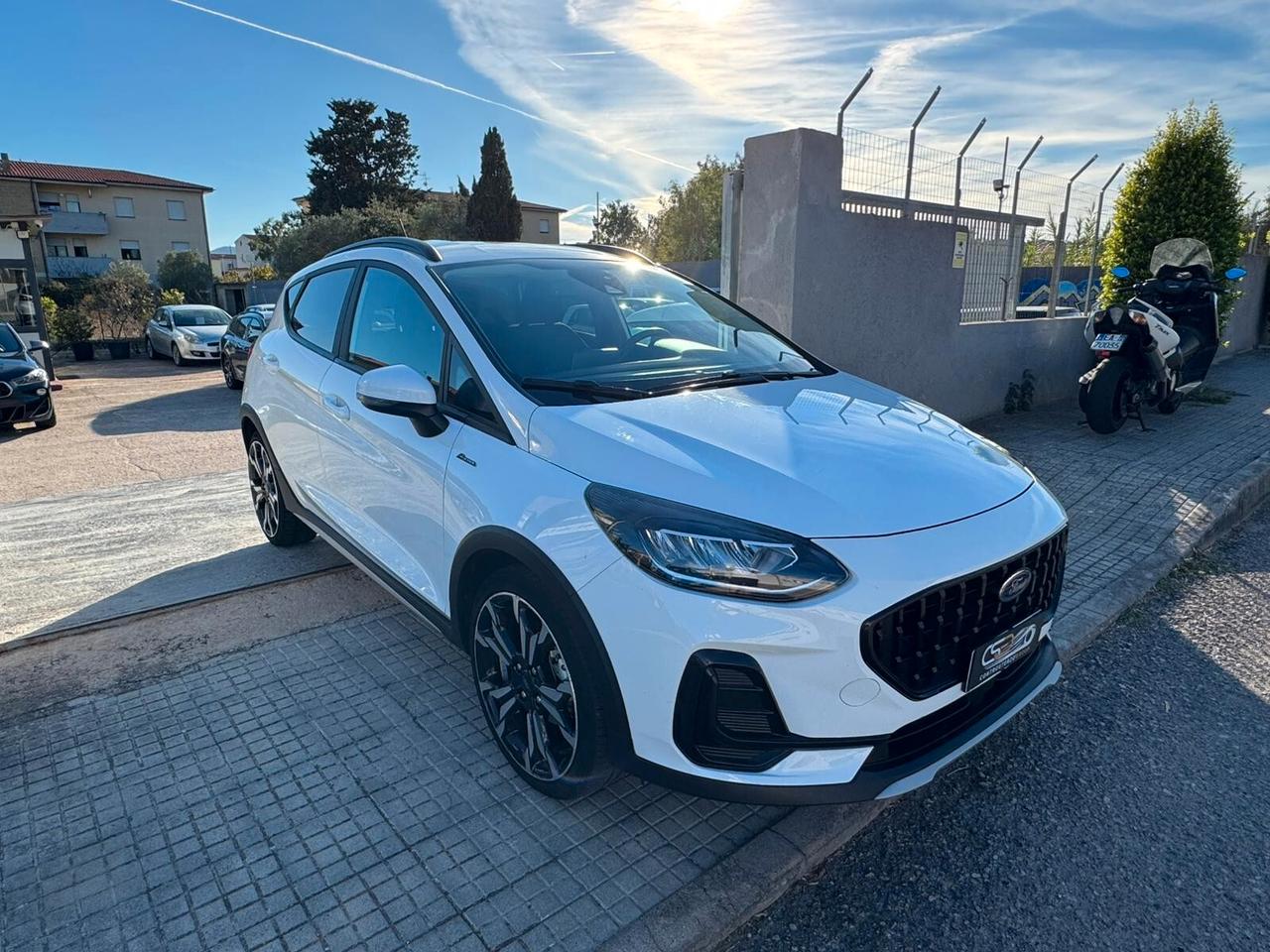 FORD FIESTA FULL OPTIONAL - PREZZO REALE