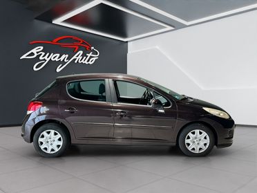 Peugeot 207 1.4 8V 75CV 5p. SPECIAL EDITION