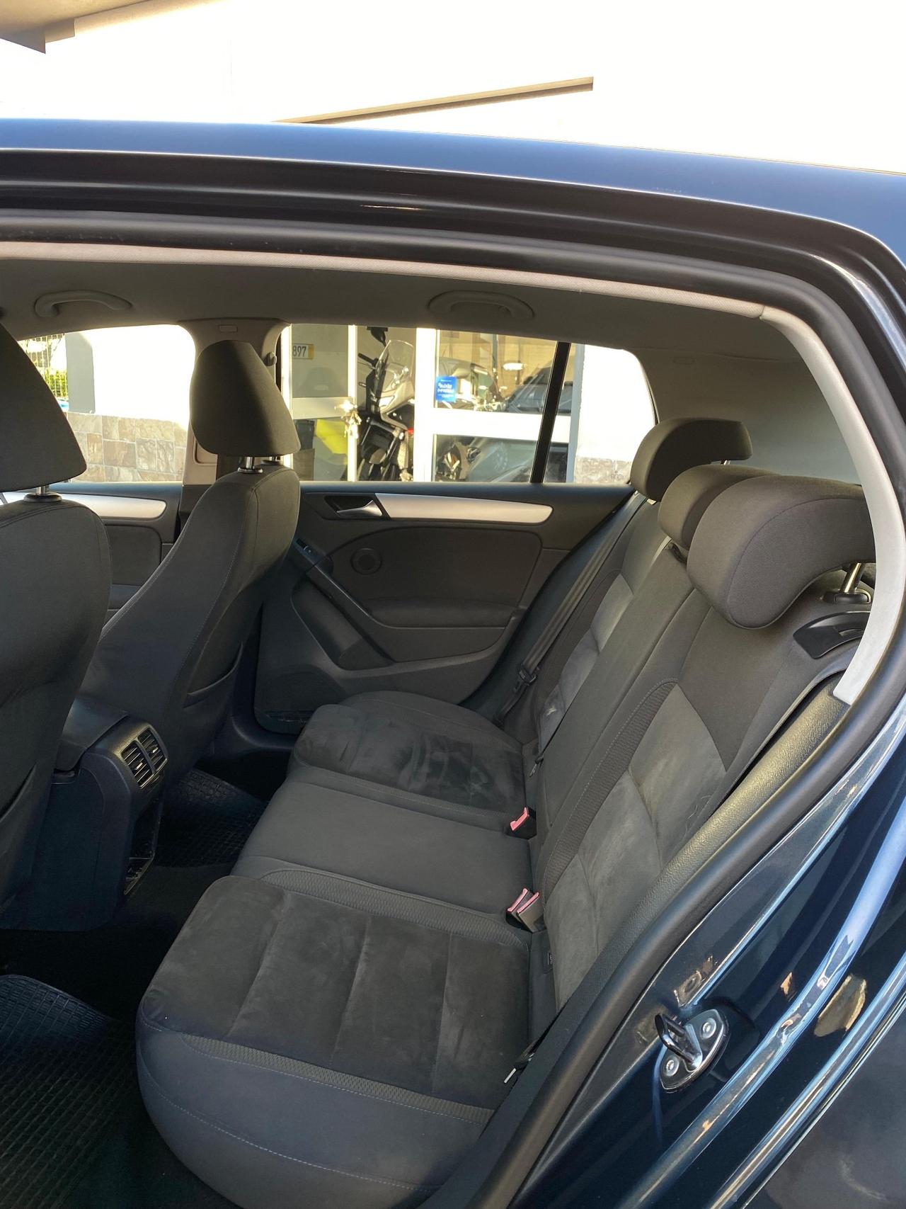 Volkswagen Golf 1.6 TDI Highline