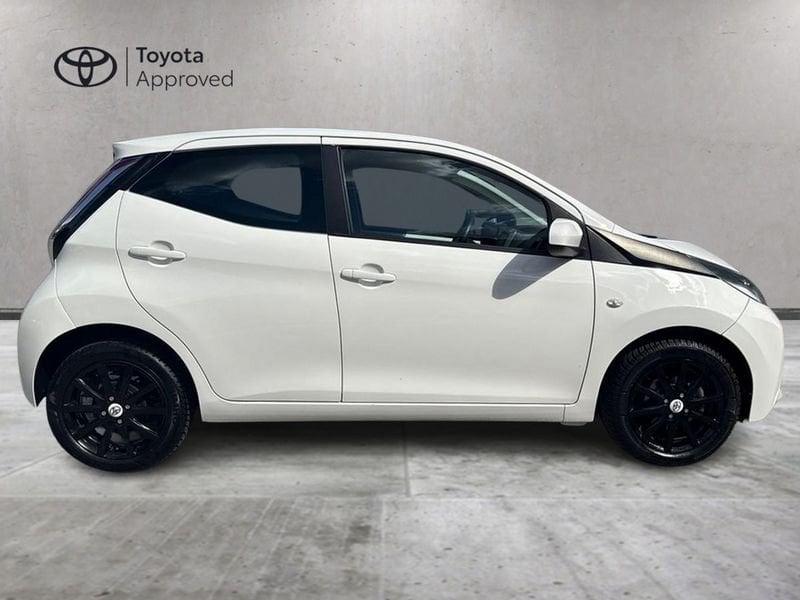 Toyota Aygo Aygo 5p 1.0 x-play my15