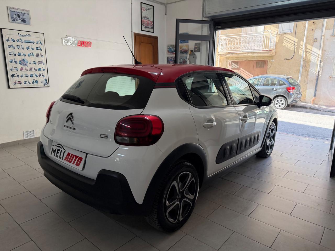 Citroen C3 1.6 BlueHDI 75 CV S&S Shine