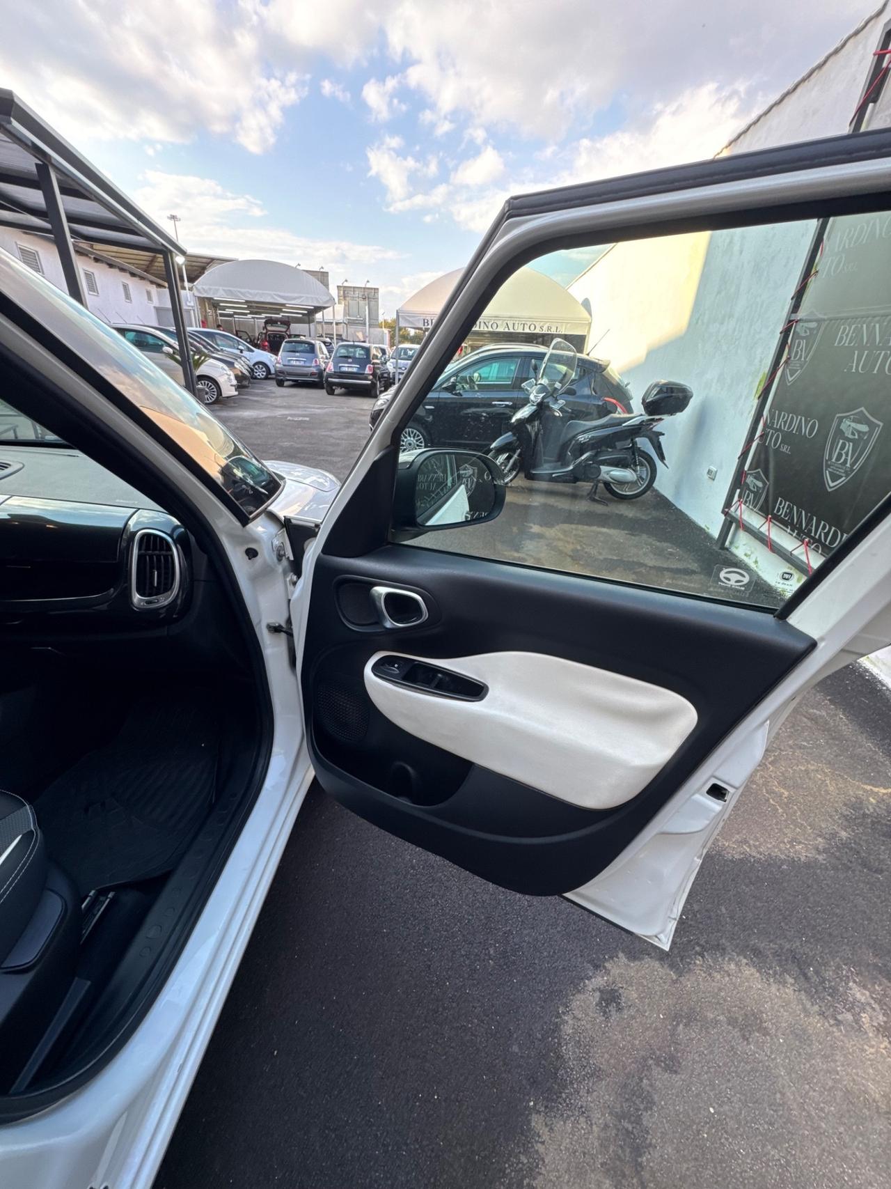 Fiat 500L 0.9 TwinAir Turbo Natural Power Lounge