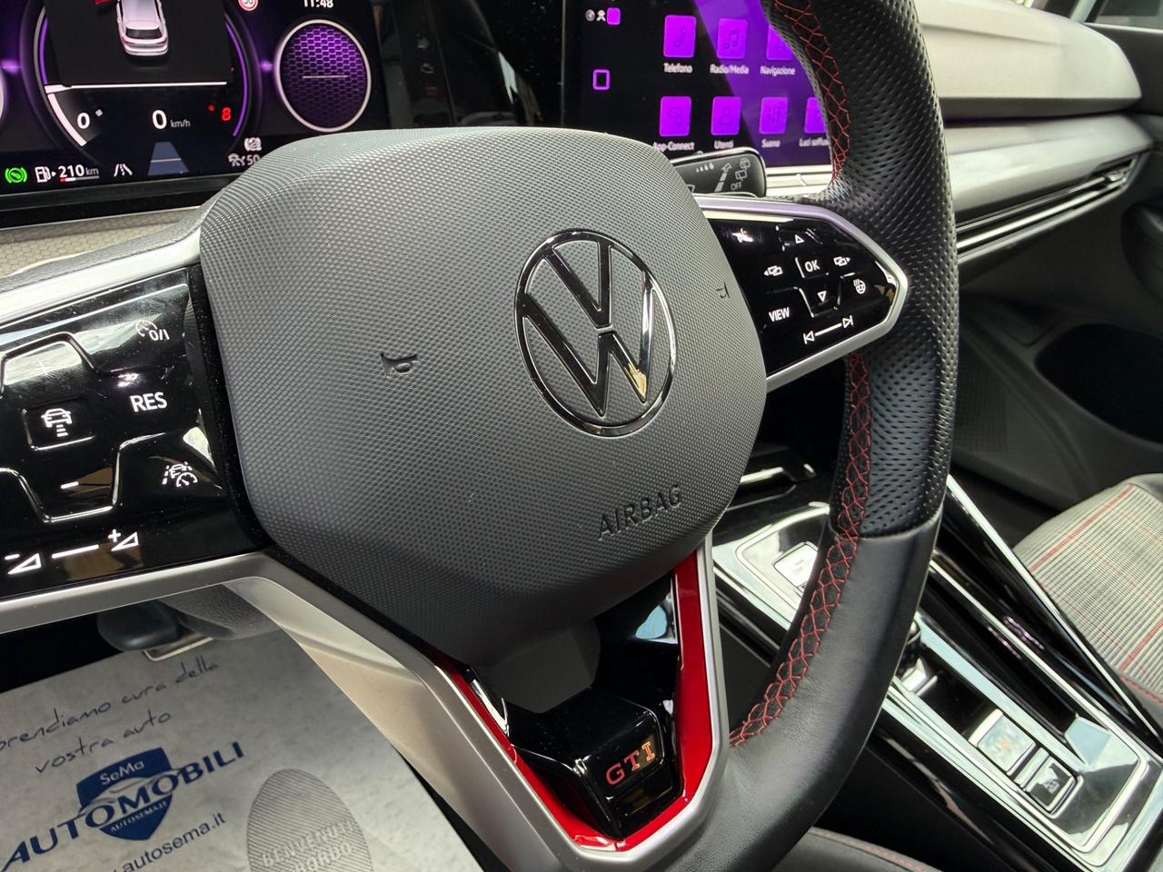 Volkswagen Golf GTI 2.0 TSI DSG PERFORMANCE
